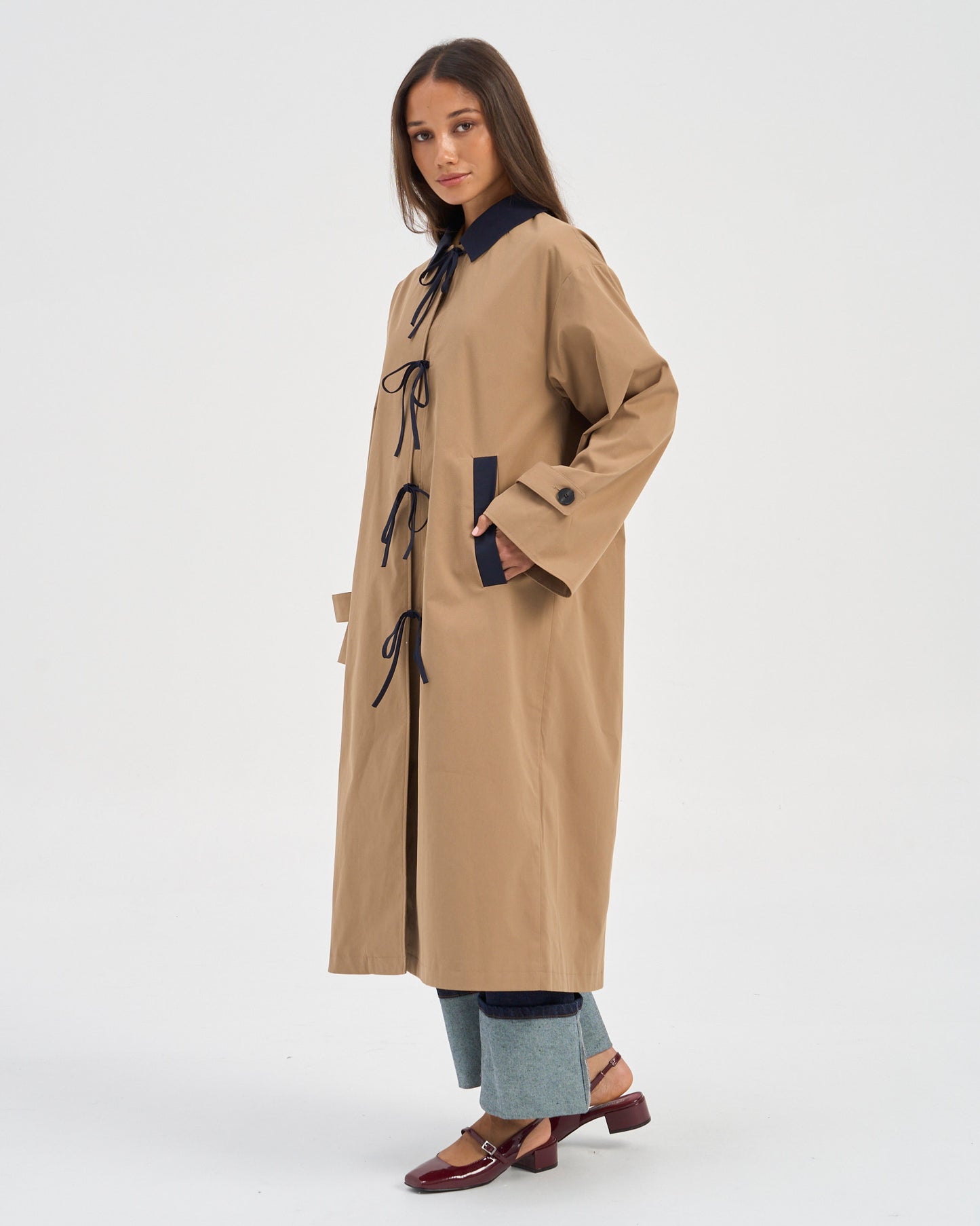 TIE DETAIL CONTRAST COAT